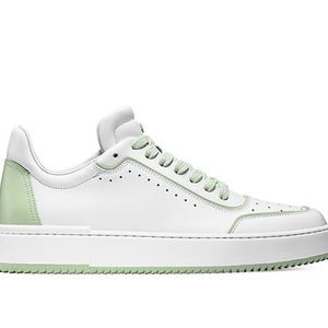 Stuart Weitzman Ryan Low top sneaker
